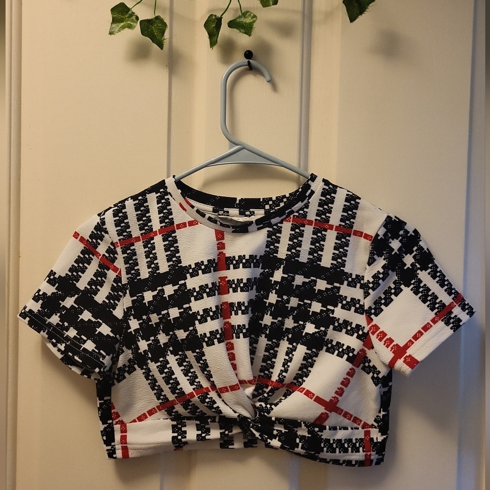 Shein crop top